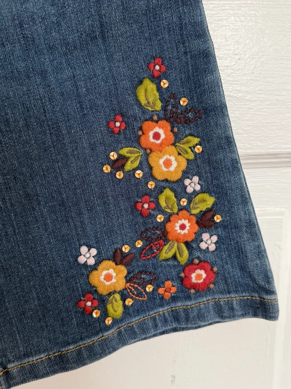 Gymboree Girls' Dark Blue Embroidered Flared Jeans Size 5 Slim